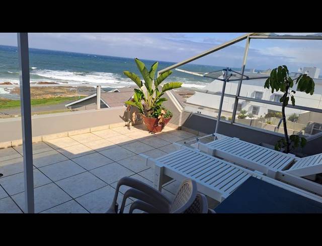 3 BEDROOM APARTMENT FOR SALE IN MANABA BEACH